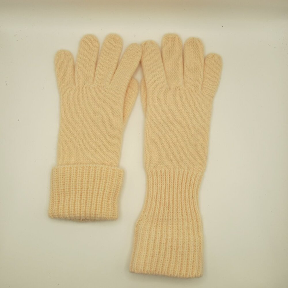 Liz Claiborne ladies pink knit wool gloves